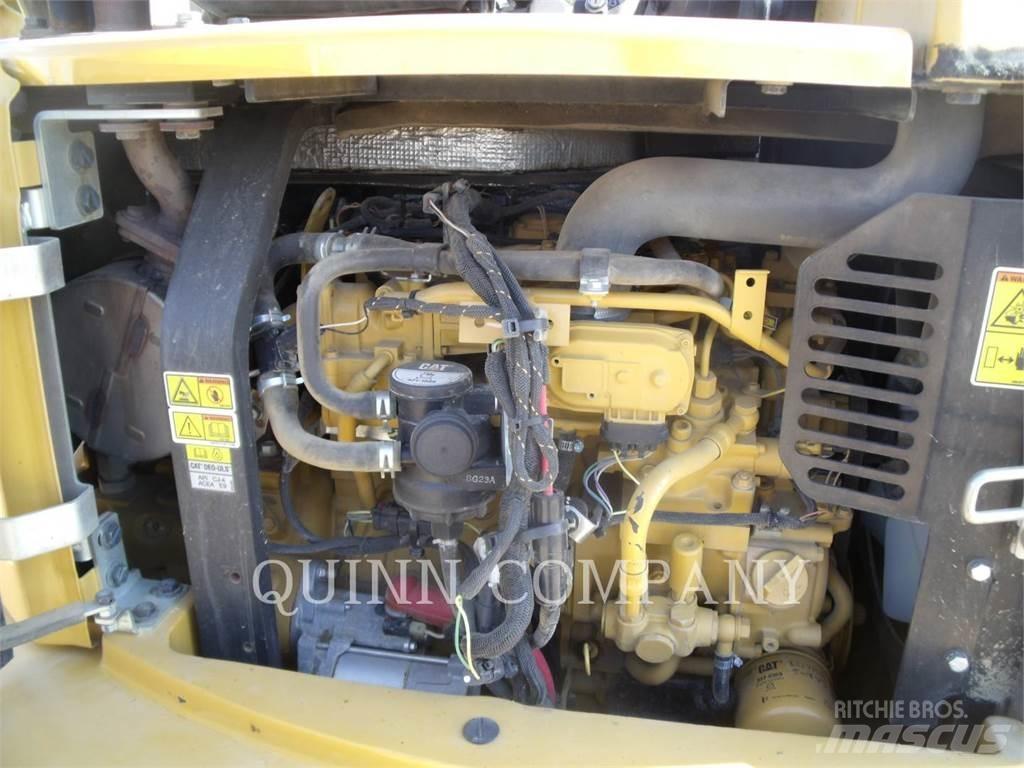 CAT 305E2 Bageri guseničari