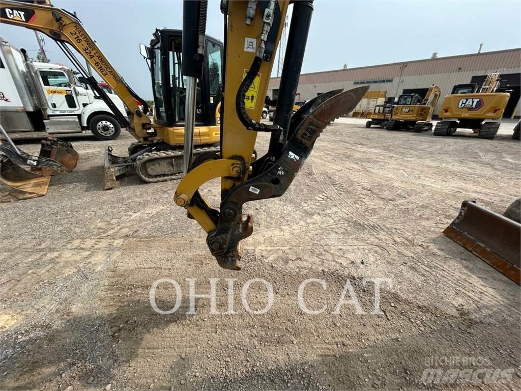 CAT 30607CR Mini bageri < 7t