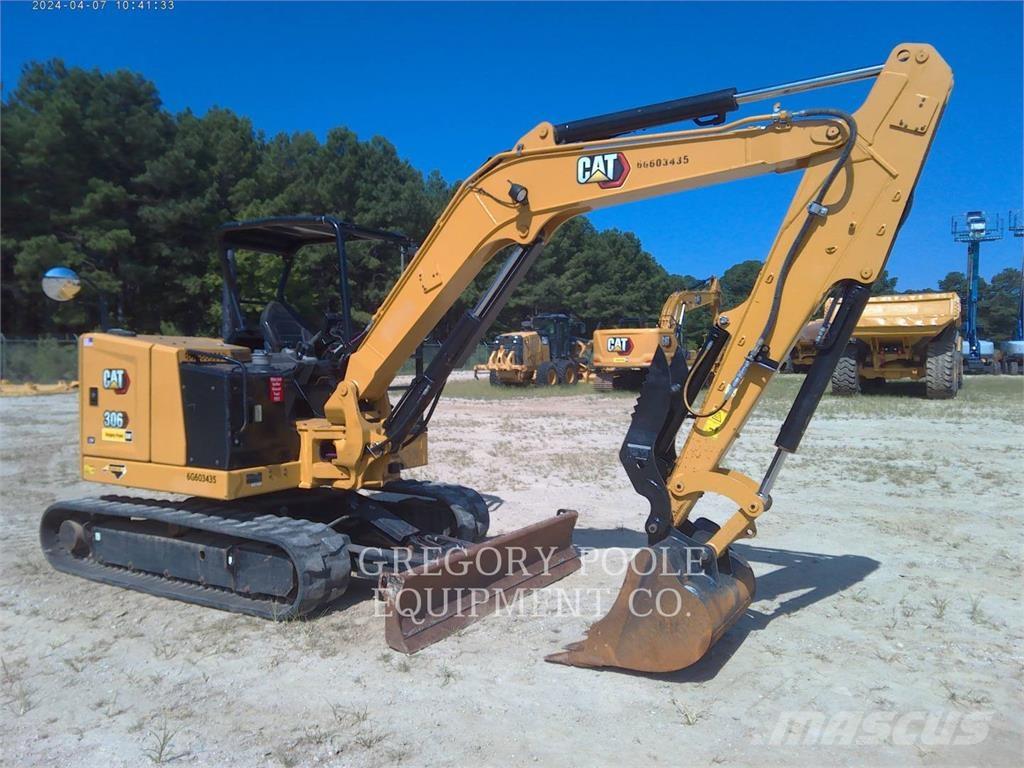 CAT 30607CR Bageri guseničari
