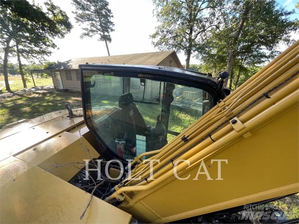 CAT 31007 Bageri guseničari