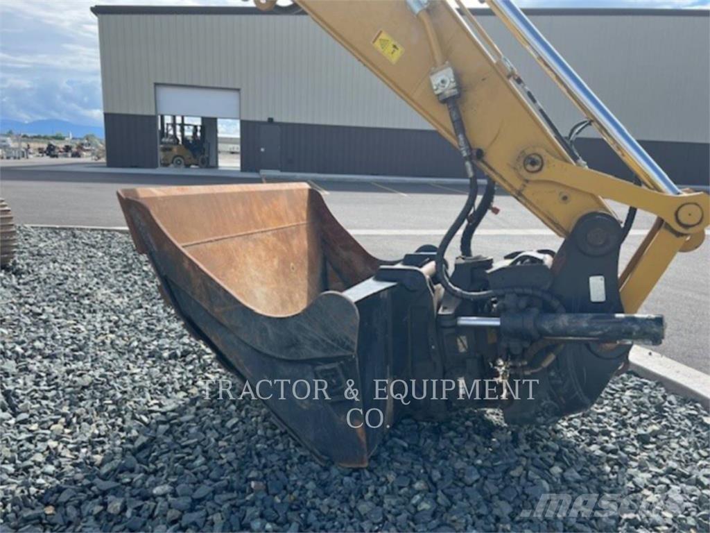 CAT 320 Bageri guseničari