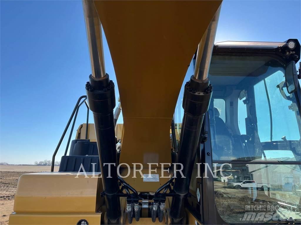 CAT 320-07 Bageri guseničari