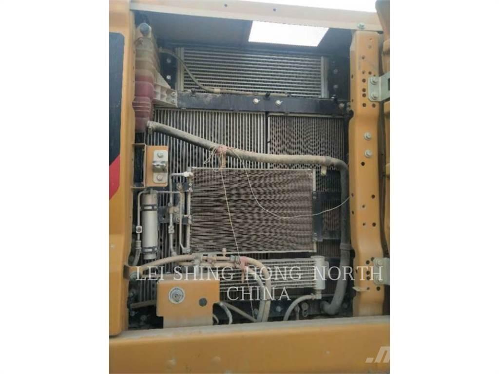 CAT 320-07 Bageri guseničari