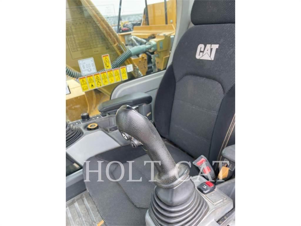 CAT 320 TC Bageri guseničari