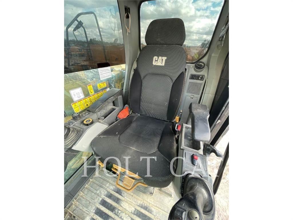 CAT 320 TC Bageri guseničari