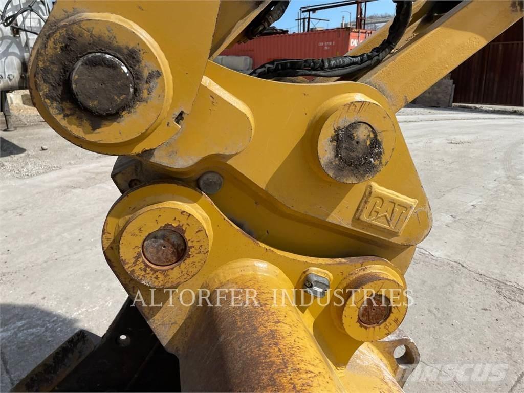 CAT 32007 Bageri guseničari