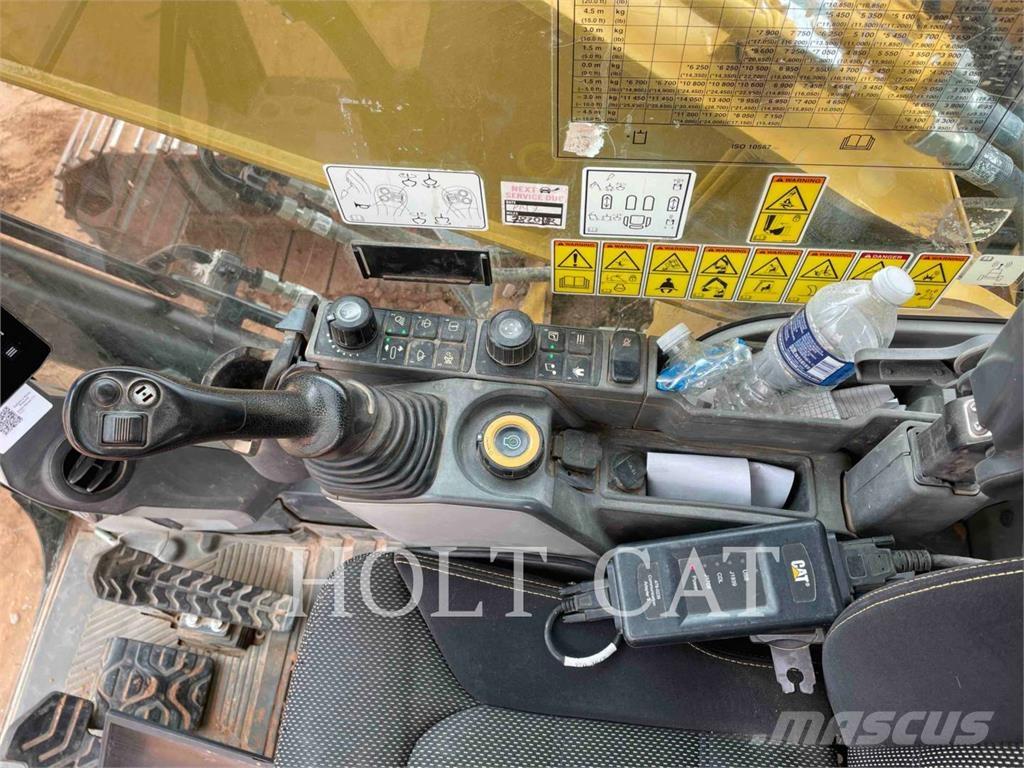 CAT 32007 Bageri guseničari