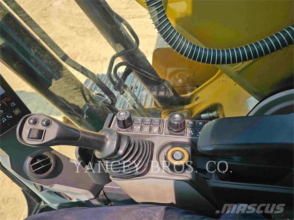 CAT 32007GC Bageri guseničari