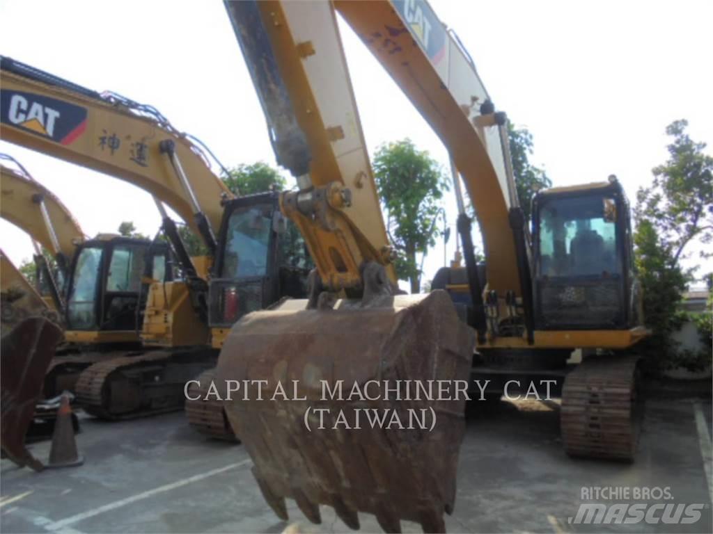 CAT 320D2 Bageri guseničari