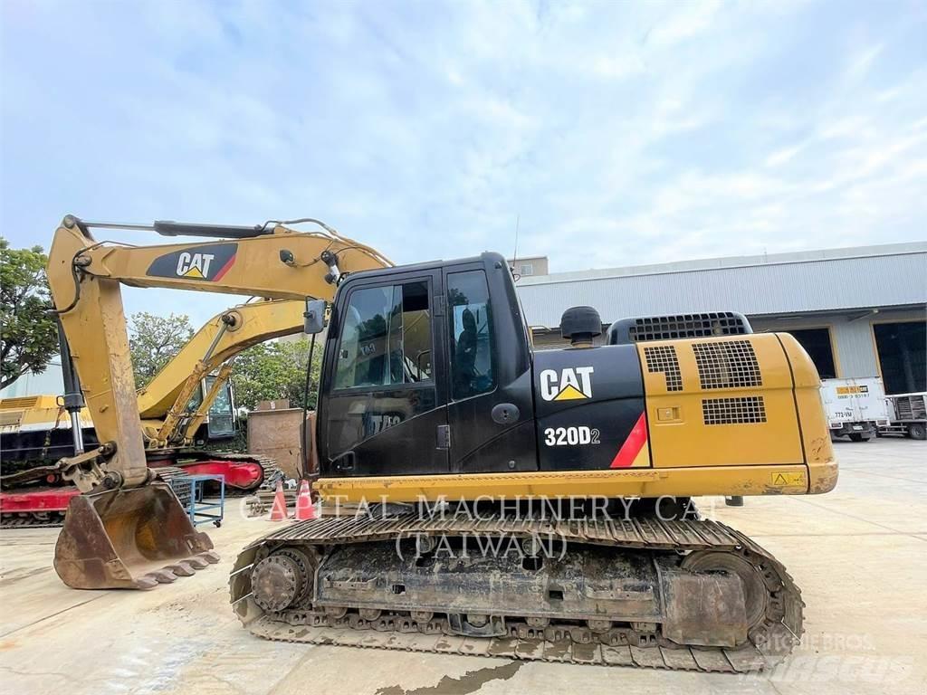 CAT 320D2 Bageri guseničari