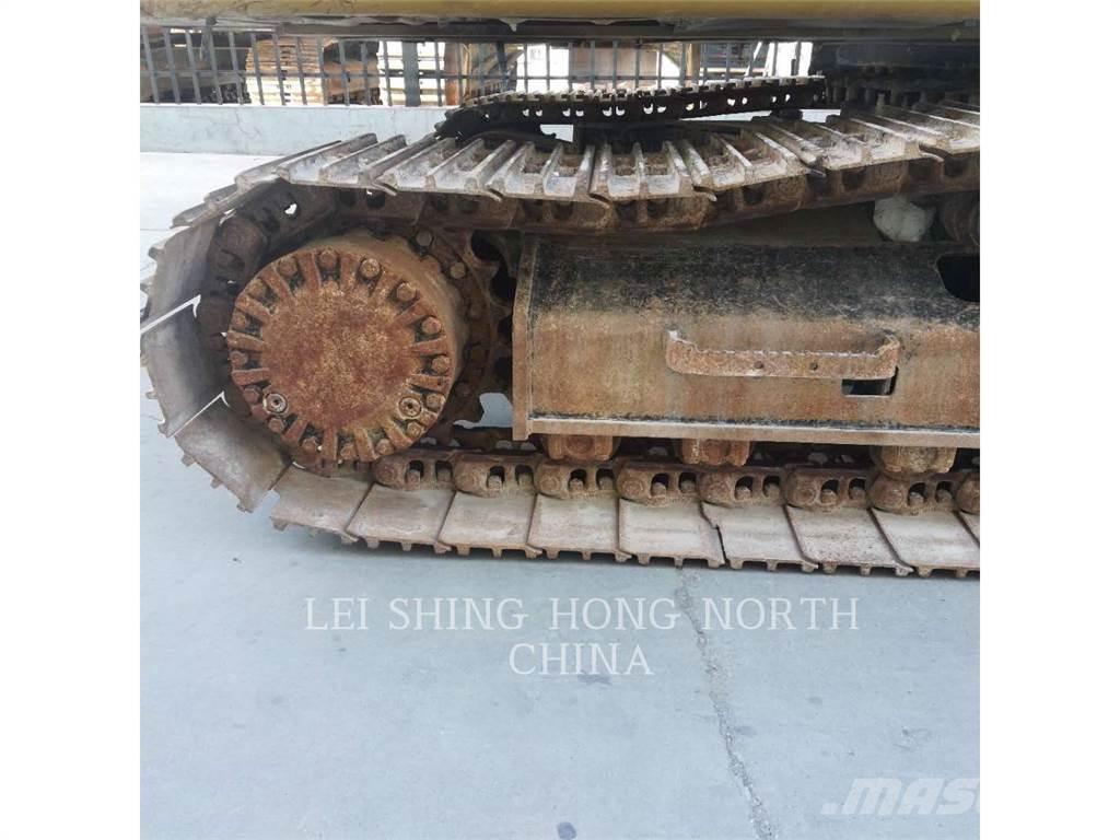 CAT 320D2L Bageri guseničari