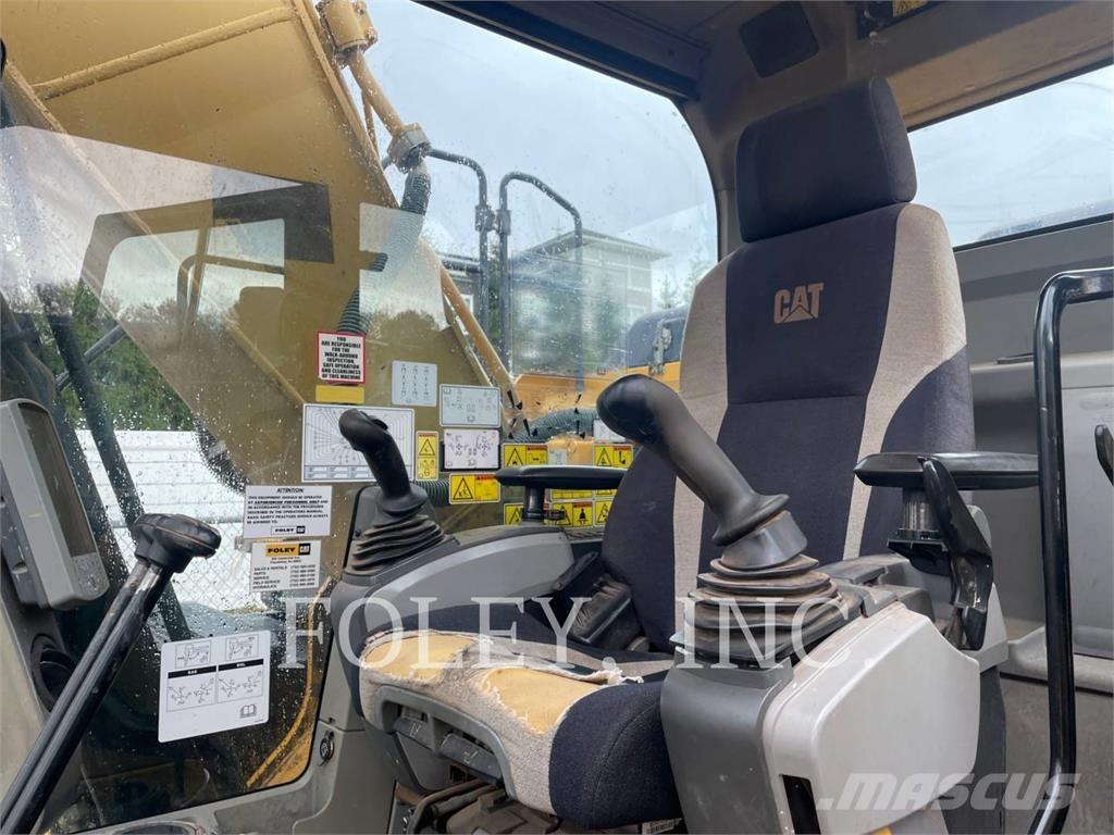 CAT 320EL Bageri guseničari