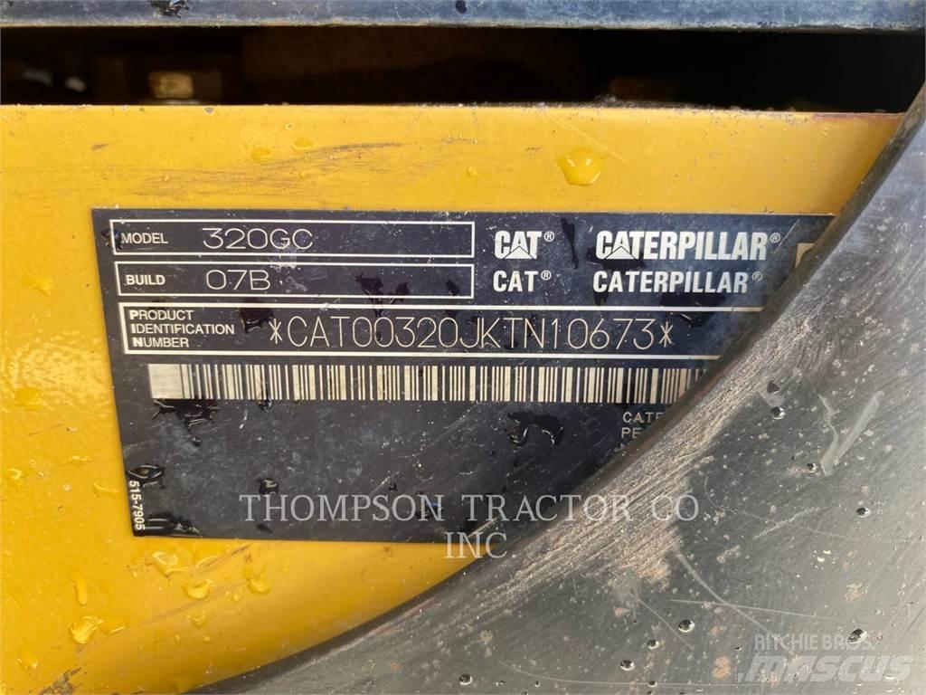 CAT 320GC Bageri guseničari