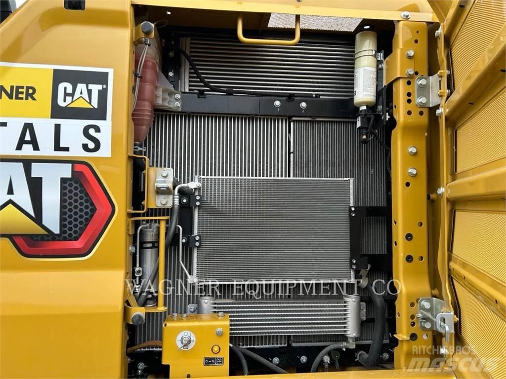 CAT 323 Bageri guseničari