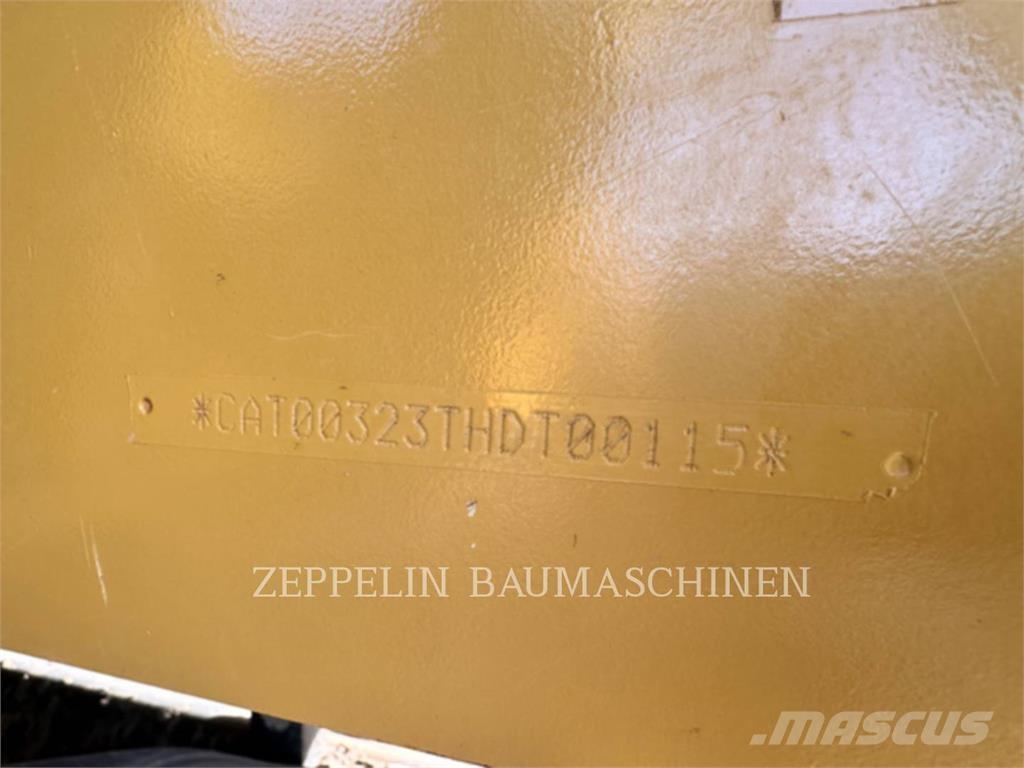 CAT 323-07B Bageri guseničari