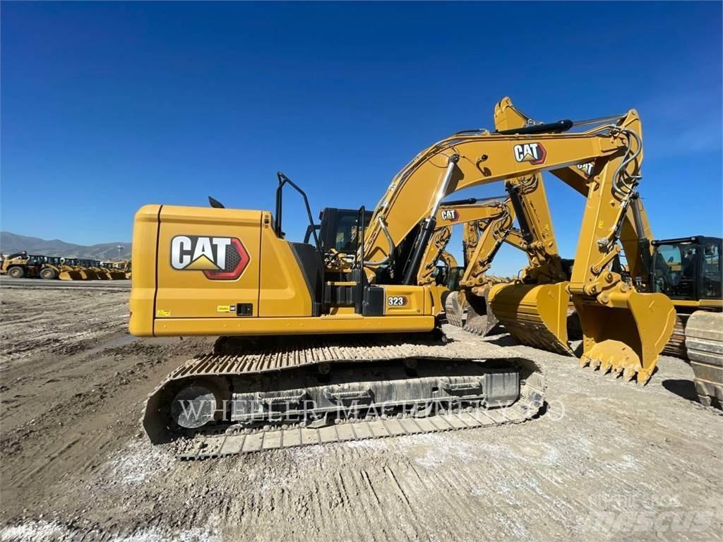 CAT 323 CF Bageri guseničari