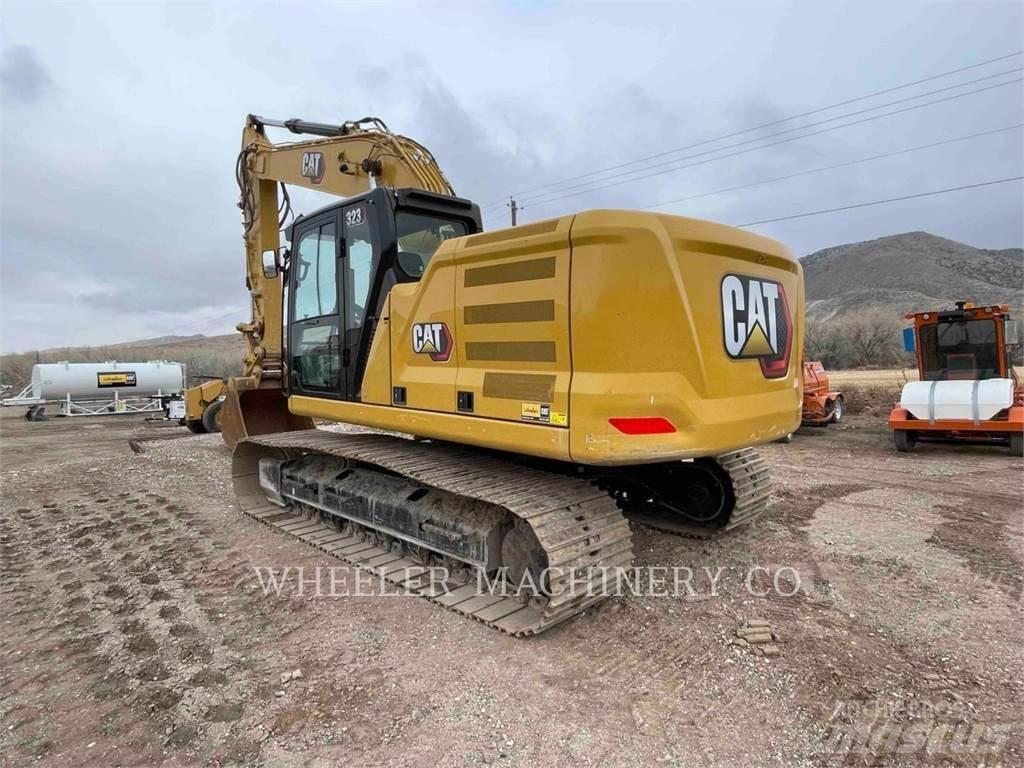 CAT 323 CF Bageri guseničari