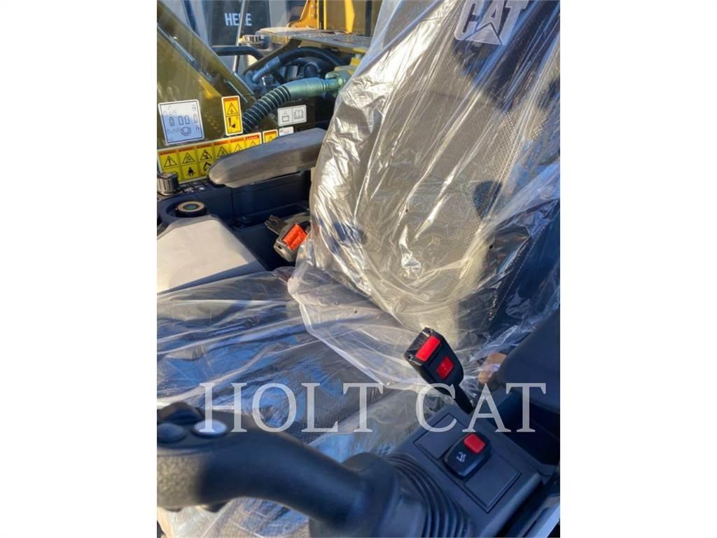 CAT 323 TC Bageri guseničari
