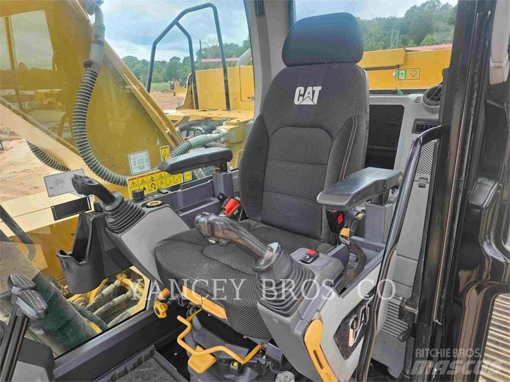 CAT 32307 Bageri guseničari