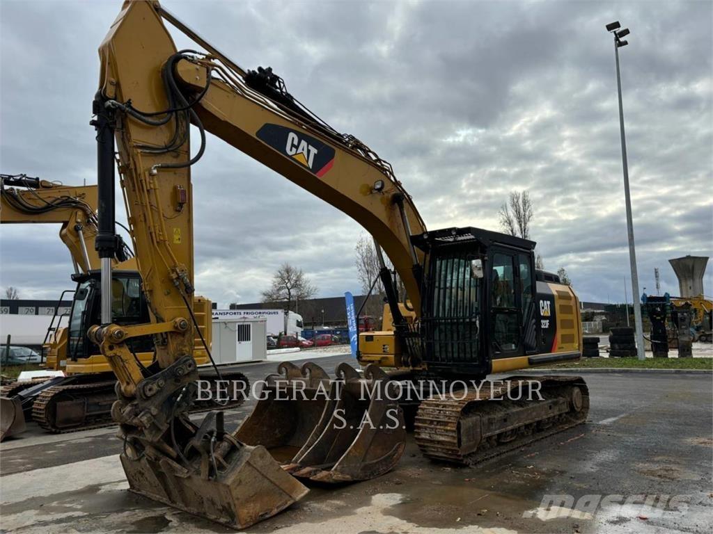 CAT 323F Bageri guseničari