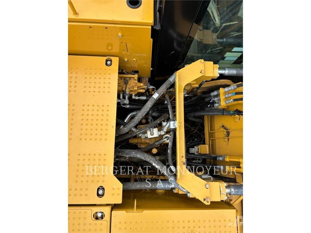 CAT 323F Bageri guseničari