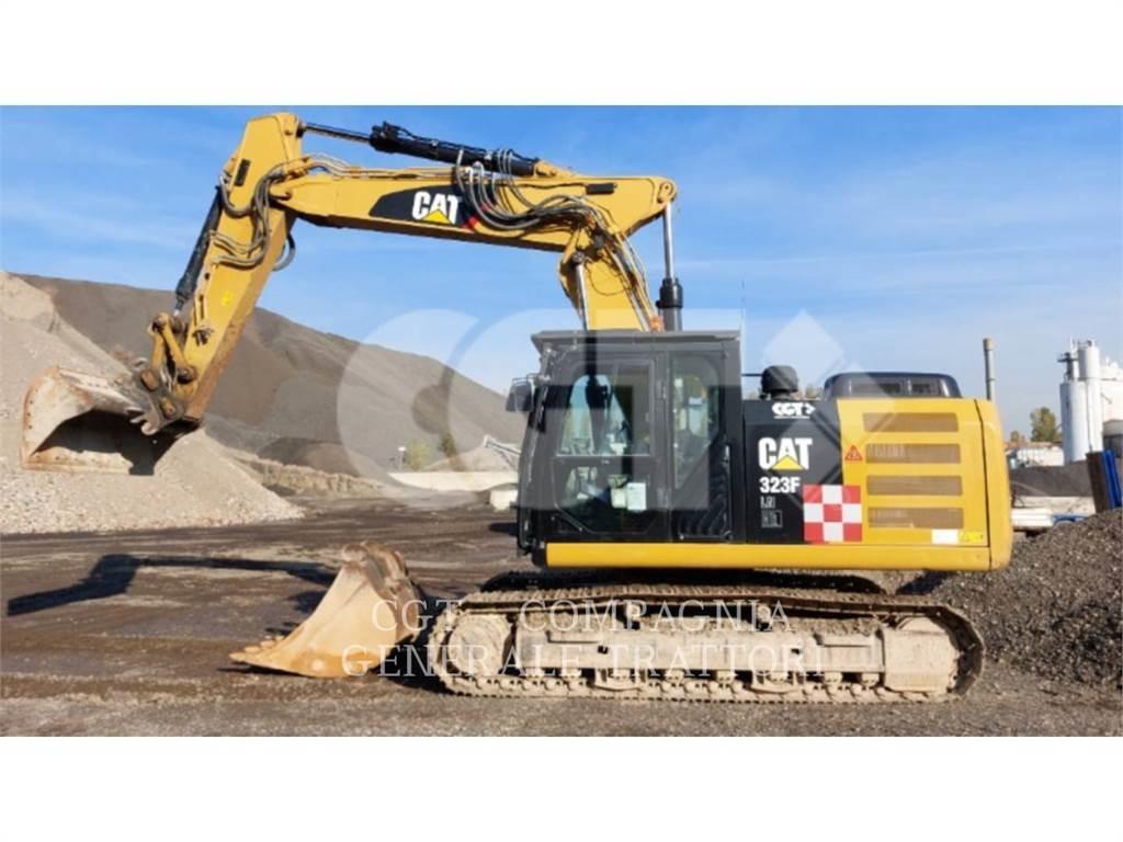 CAT 323F Bageri guseničari