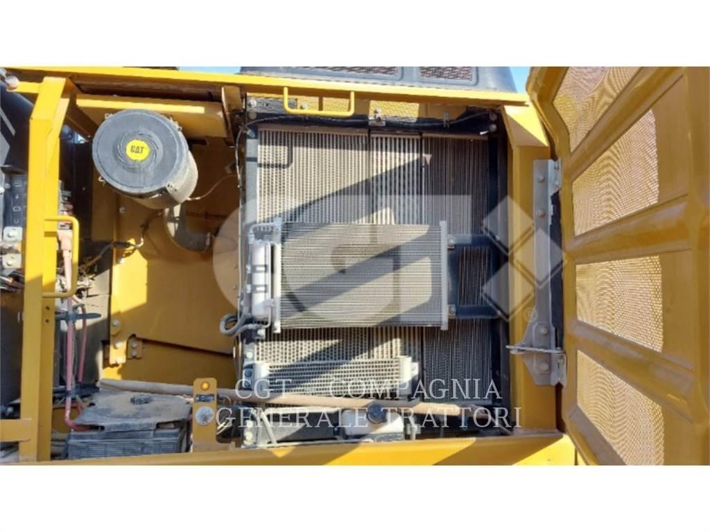 CAT 323F Bageri guseničari