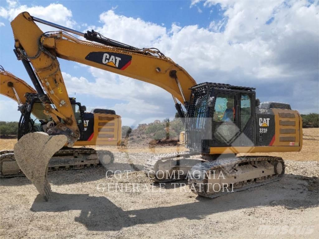 CAT 323F Bageri guseničari