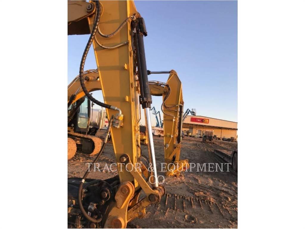 CAT 323F L Bageri guseničari