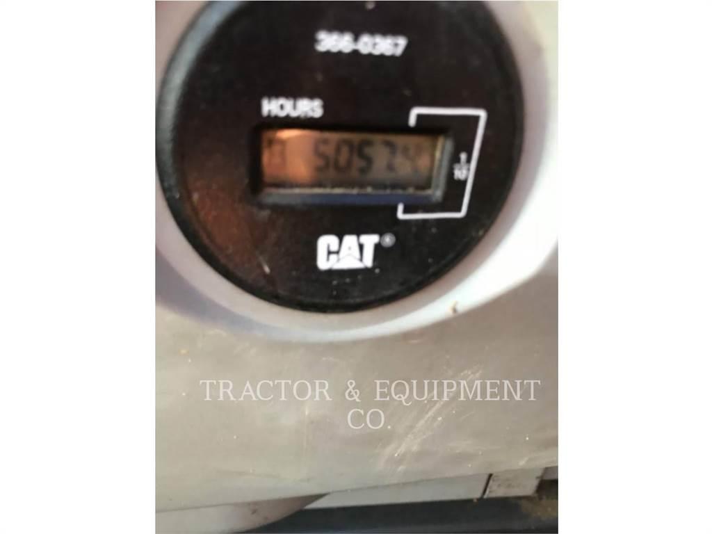 CAT 323F L Bageri guseničari