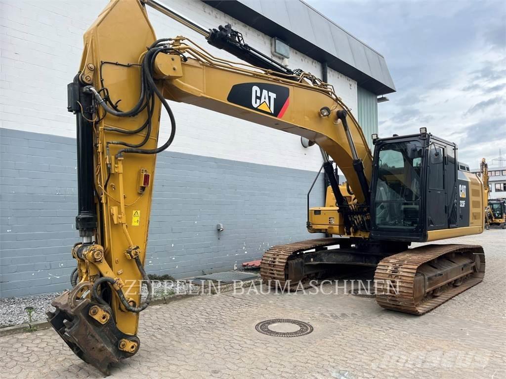 CAT 323FL Bageri guseničari