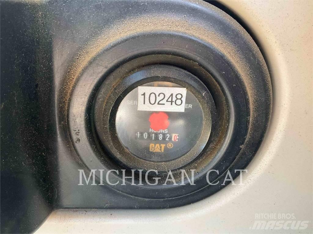 CAT 325CL Bageri guseničari