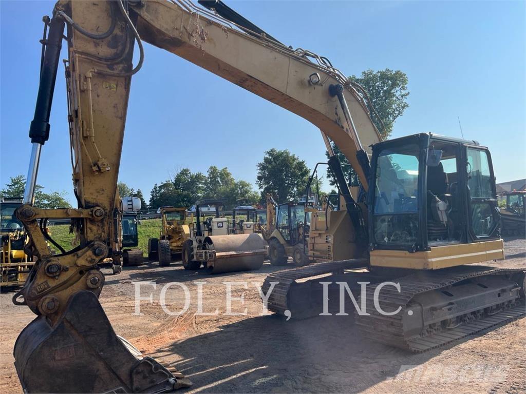 CAT 325FLCR Bageri guseničari