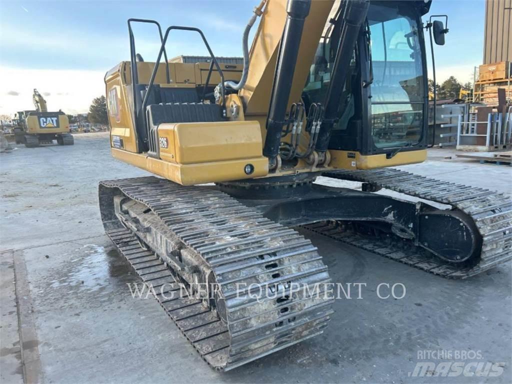 CAT 326 Bageri guseničari
