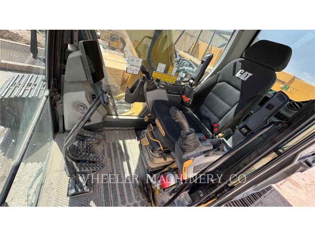 CAT 326 CF Bageri guseničari