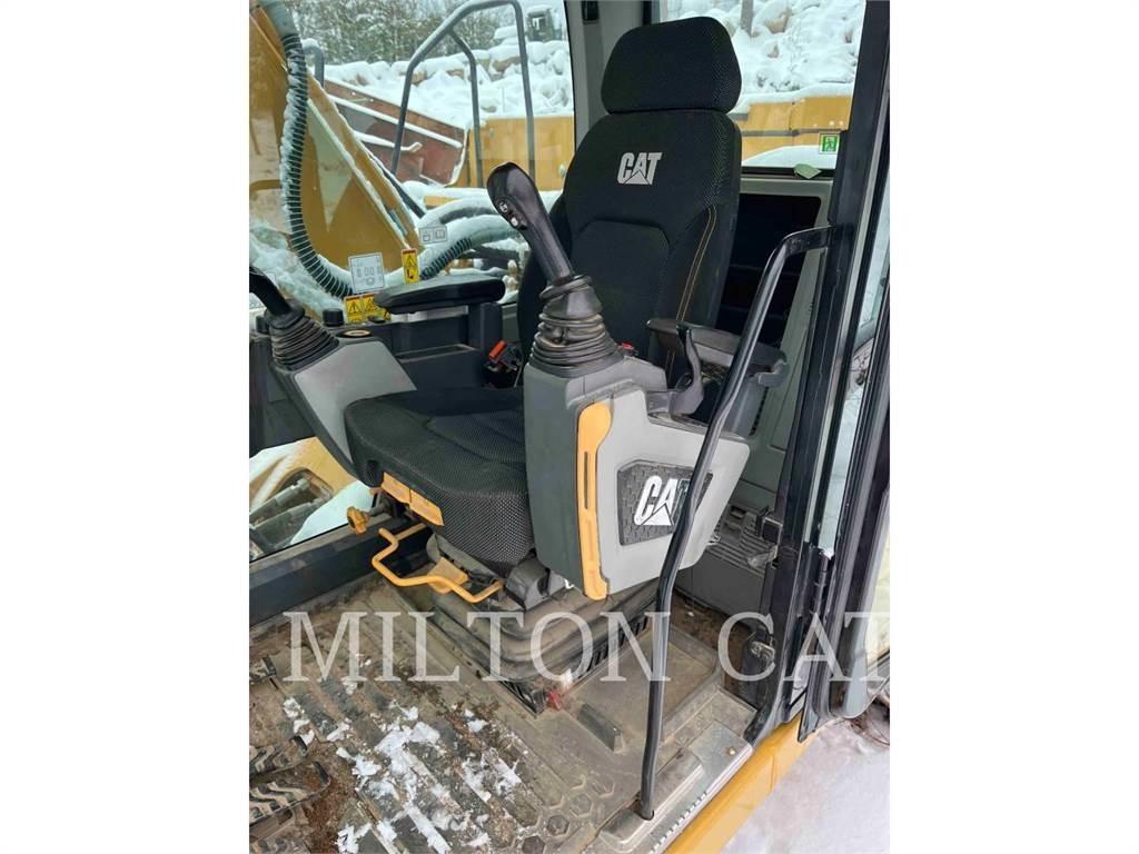 CAT 32607 Bageri guseničari
