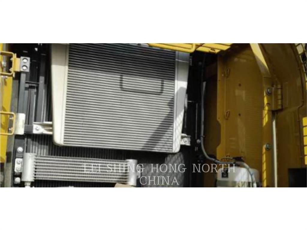 CAT 326D2L Bageri guseničari