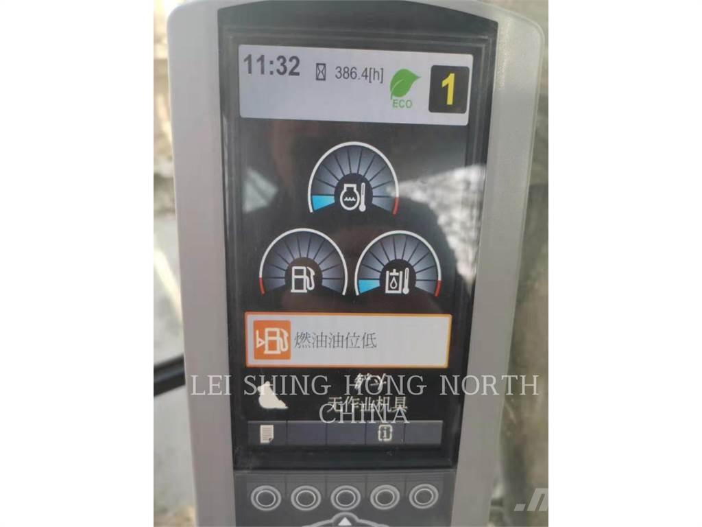 CAT 326D2L Bageri guseničari