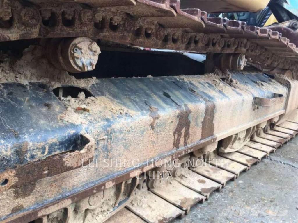 CAT 326D2L Bageri guseničari