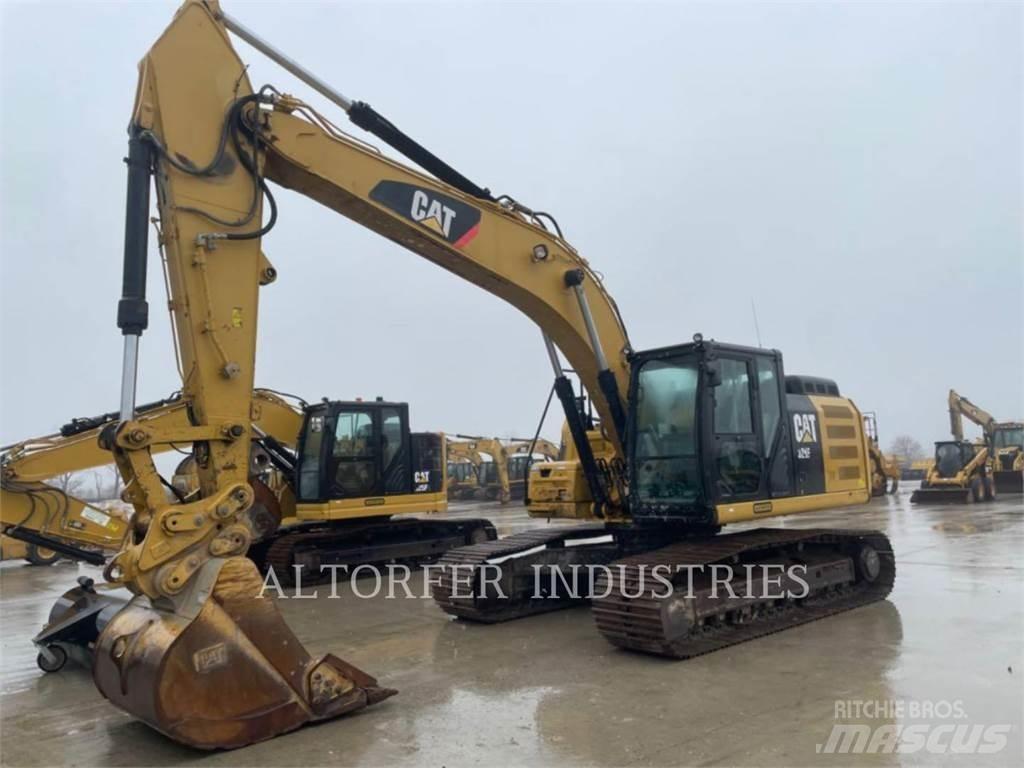 CAT 326FL Bageri guseničari