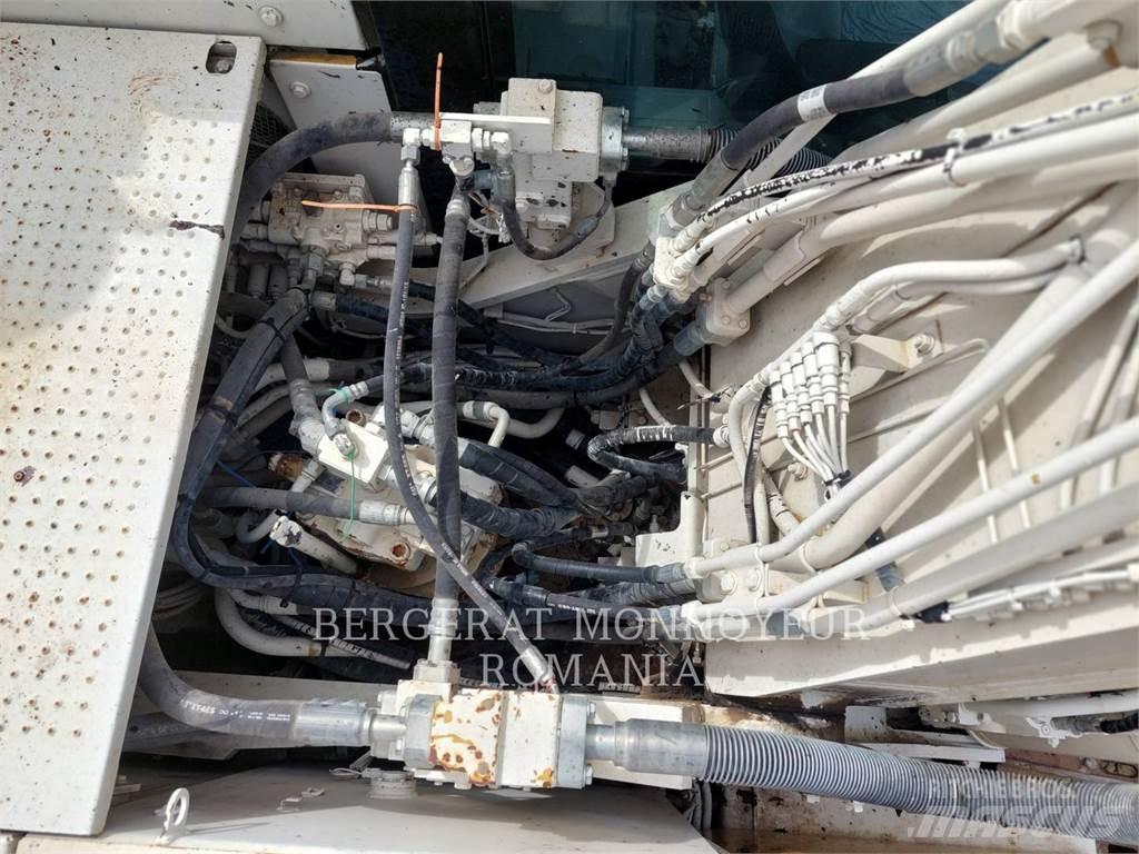 CAT 326FL Bageri guseničari