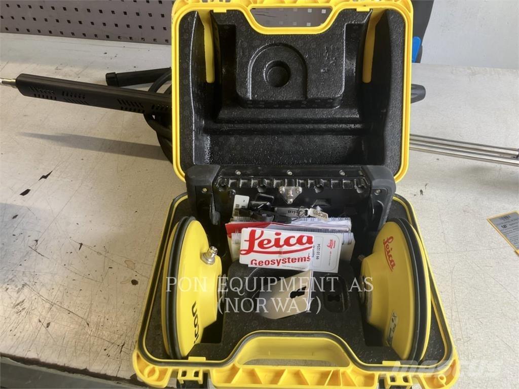 CAT 326FL Bageri guseničari