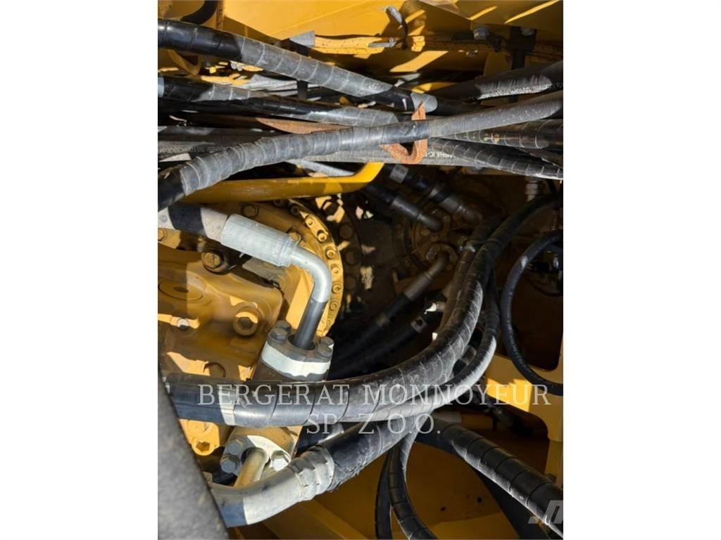 CAT 326FL Bageri guseničari