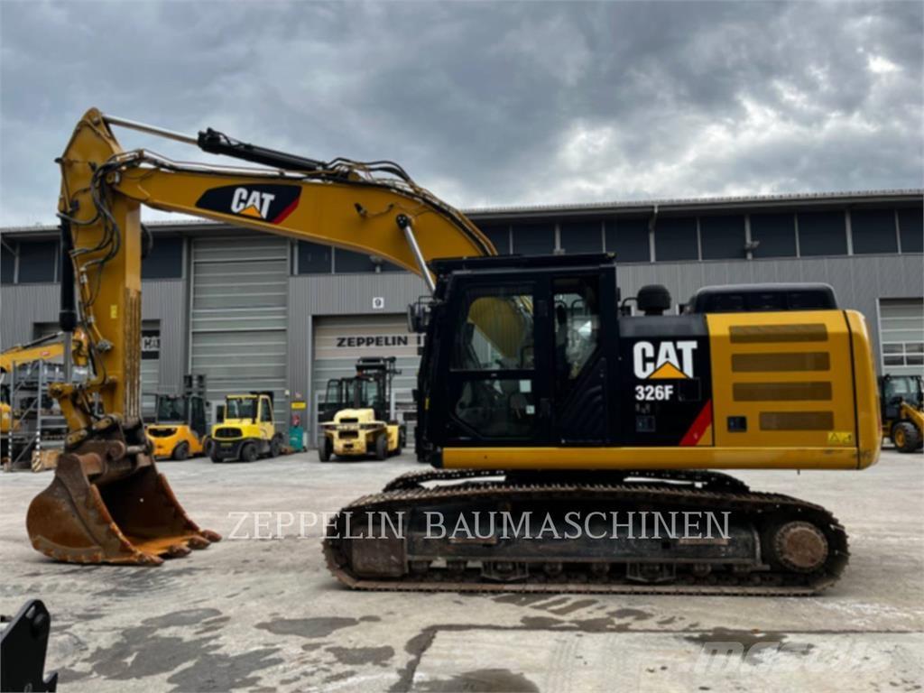 CAT 326FLN Bageri guseničari