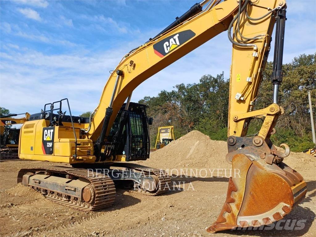 CAT 326FLN Bageri guseničari