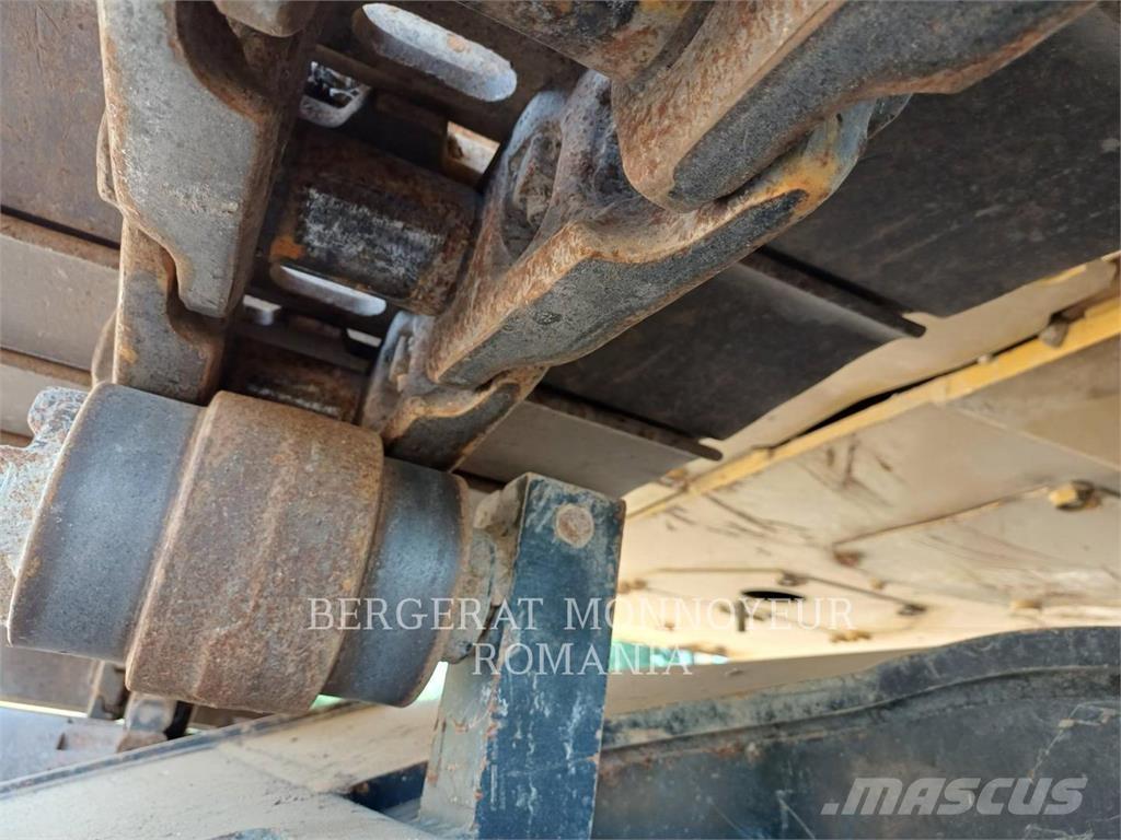 CAT 326FLN Bageri guseničari