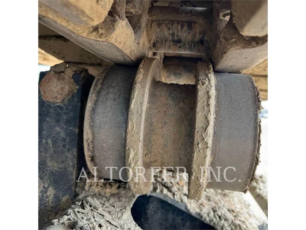 CAT 330-07 Bageri guseničari