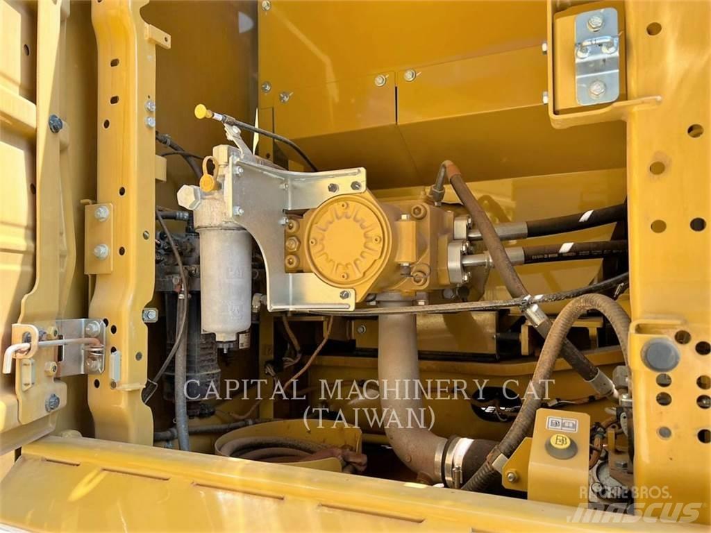CAT 330-07 Bageri guseničari