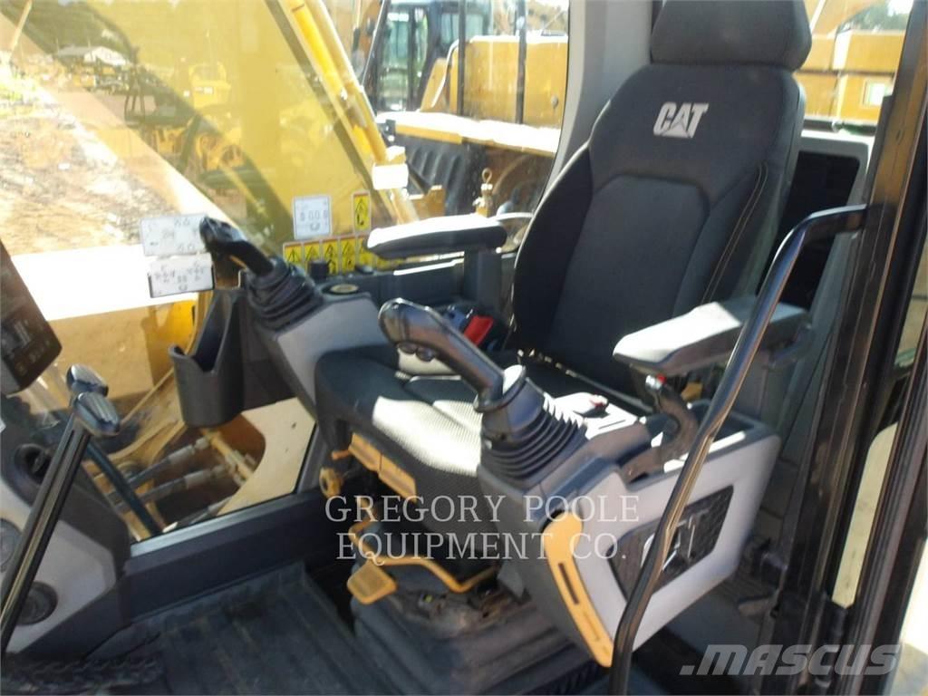 CAT 33007 Bageri guseničari