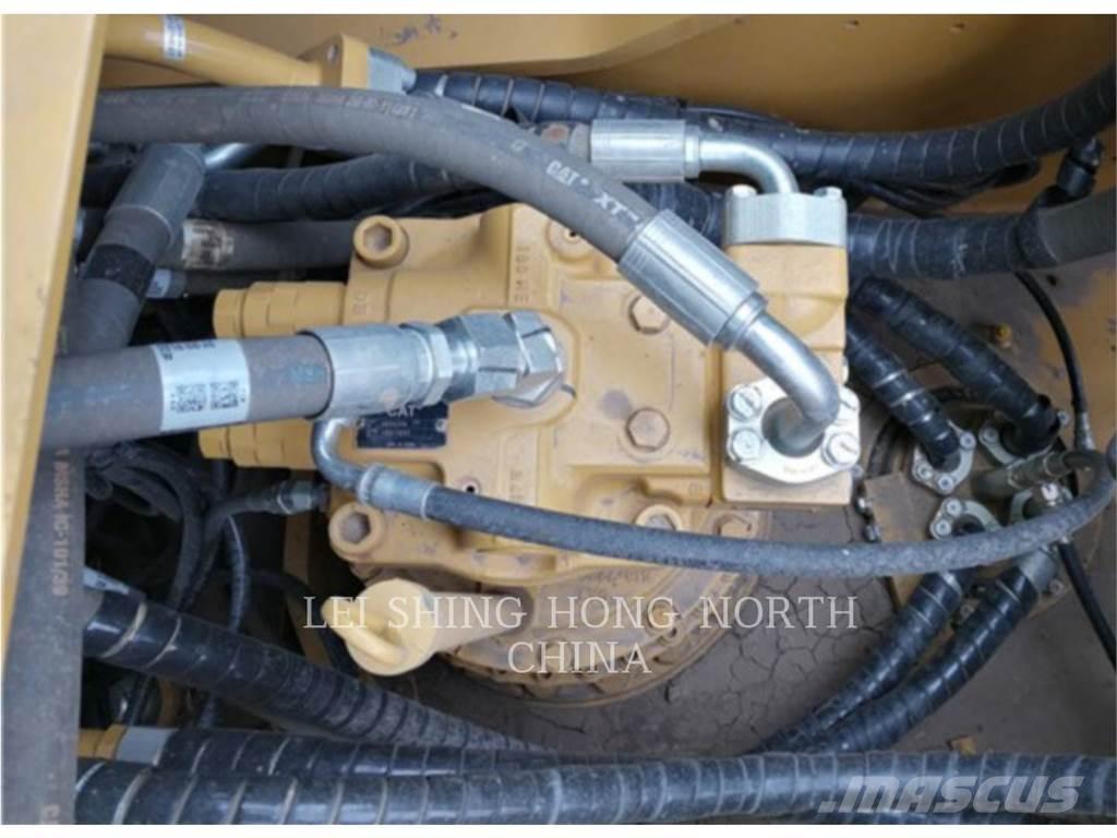 CAT 330D2L Bageri guseničari